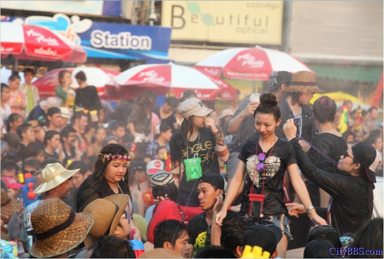 2013_泰国清迈_宋干节_泼水节 2013_泰国清迈_宋干节_泼水节