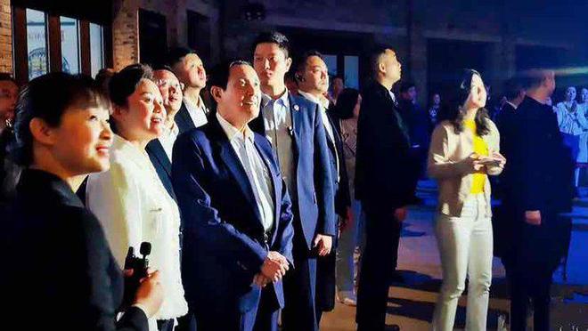 马英九重庆之行:流泪凭吊张自忠 马英九重庆之行:流泪凭吊张自忠