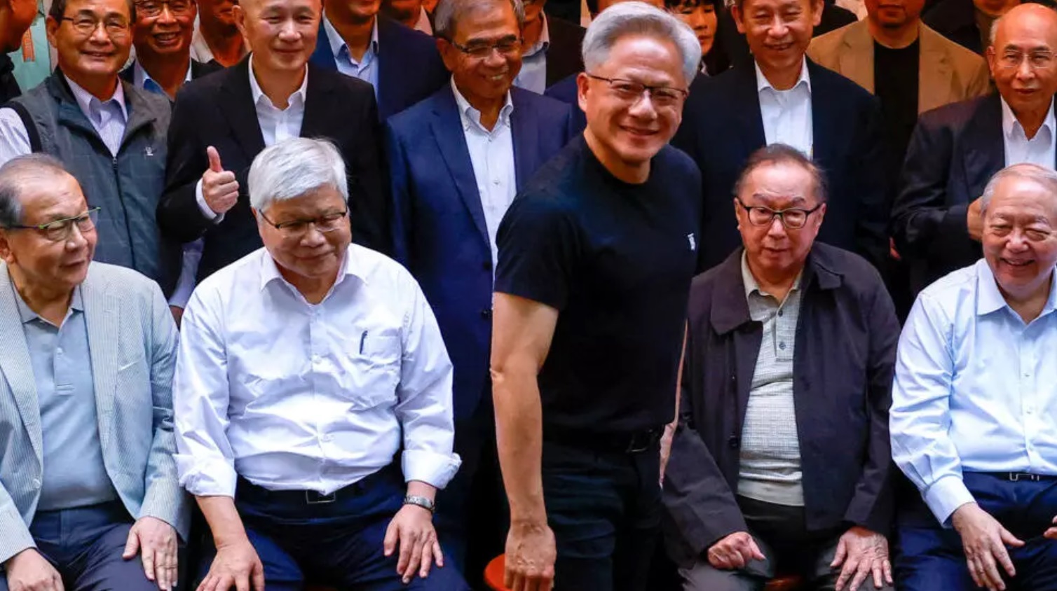 黄仁勋周六晚间在台北宴请供应商时发表谈话